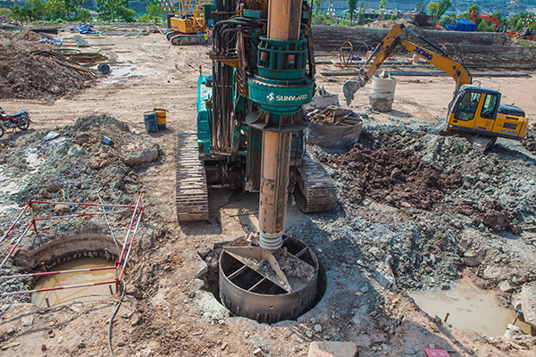 對(duì)比才有差距，山河智能SWDM36旋挖名動(dòng)山城