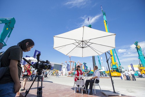 山河智能酷帥曾大蝦，一大波美圖帶你親臨北京BICES展