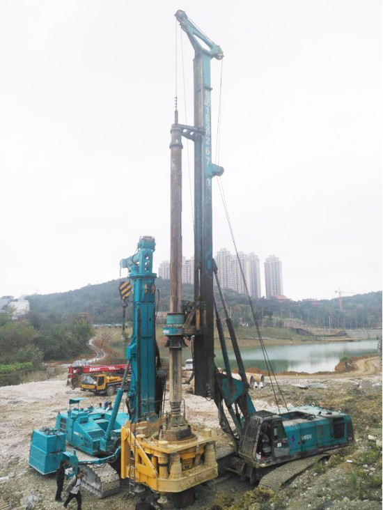 喜訊！山河智能SWRC170自行式全回轉(zhuǎn)全套管鉆機獲湖南省首臺(套)重大技術裝備產(chǎn)品獎勵！