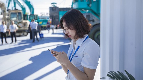 山河智能酷帥曾大蝦，一大波美圖帶你親臨北京BICES展