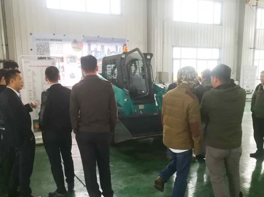 表白冬季除雪能手，這個(gè)冬天有你更溫暖