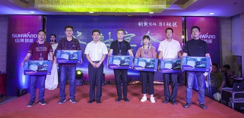 山河智能酷帥曾大蝦，一大波美圖帶你親臨北京BICES展