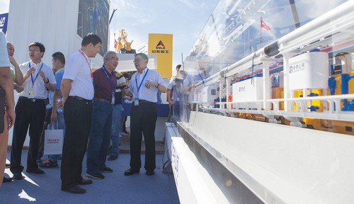 山河智能酷帥曾大蝦，一大波美圖帶你親臨北京BICES展