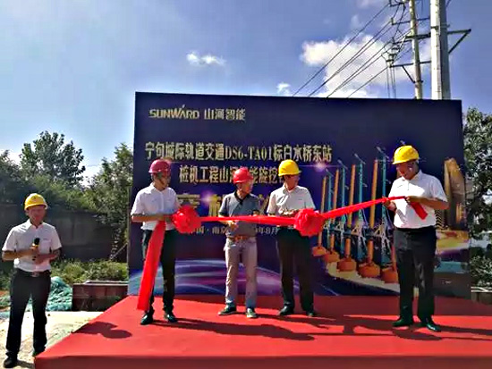 把“朋友圈”“搬”到現(xiàn)場(chǎng)，交機(jī)“玩出”新創(chuàng)意!