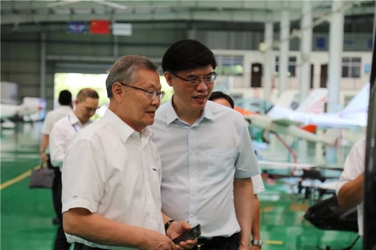 廣州市國資委黨委書記、主任陳浩鈿蒞臨山河智能考察指導(dǎo)