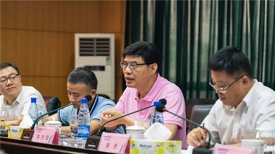 廣州市國資委黨委書記、主任陳浩鈿蒞臨山河智能考察指導(dǎo)