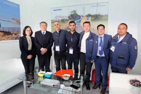 向世界展示中國“智造”魅力，山河智能攜創(chuàng)新陣容閃耀德國寶馬展