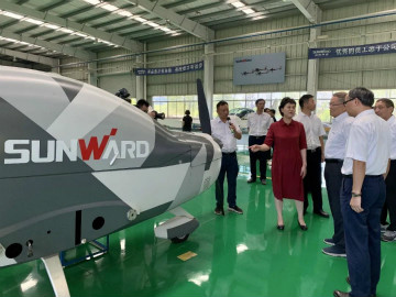 省委常委、統(tǒng)戰(zhàn)部部長(zhǎng)黃蘭香考察調(diào)研山河科技