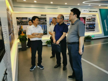 省工信廳副廳長(zhǎng)張治平調(diào)研山河智能