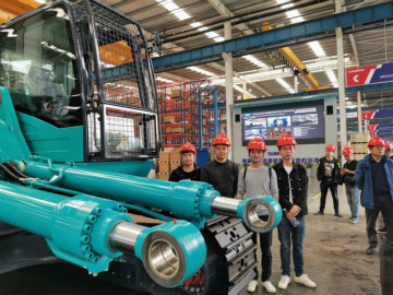 快來“網(wǎng)紅”打卡點 ——山河智能工業(yè)城