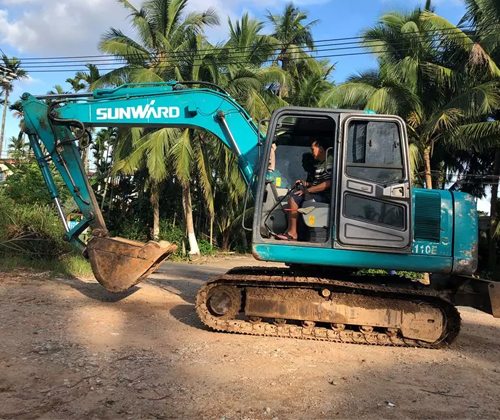作為村里的創(chuàng)富標(biāo)桿，陳老板的“得力愛將”究竟是誰？