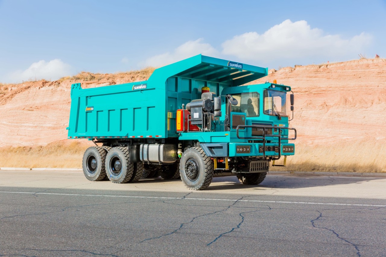 批量出口印度尼西亞！山河智能礦卡征戰(zhàn)礦山前線