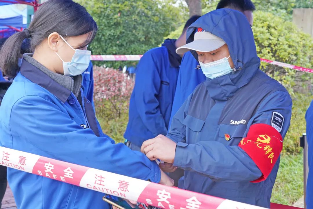 采樣完成率近100%！山河智能第一時間開展全員核酸檢測，保障安全生產(chǎn)