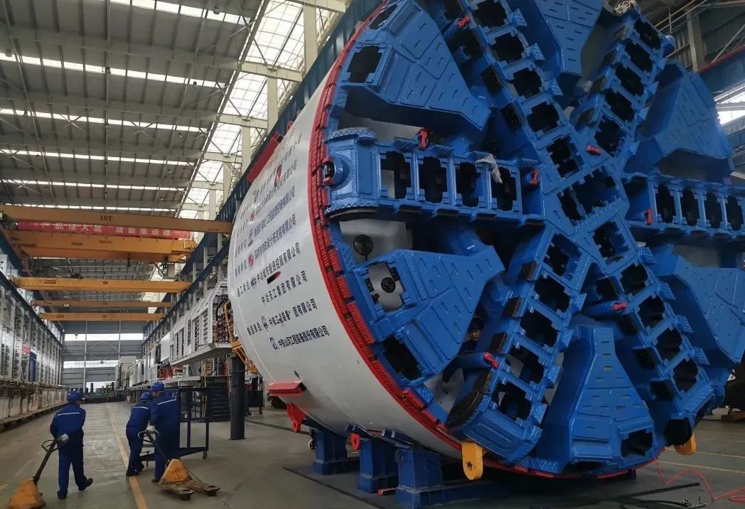 直擊生產(chǎn)一線！中鐵山河復(fù)工復(fù)產(chǎn)忙