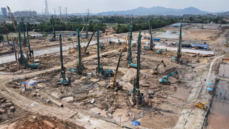 近20臺(tái)“山河綠”裝備實(shí)力集結(jié)，助力廣佛西環(huán)工程建設(shè)跑出“加速度”